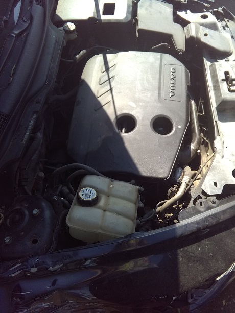 2012 MODEL VOLVO S40 ÇIKMA MOTOR KAPAĞI ADNAN TÜRK OTO DA